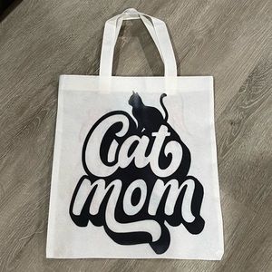 Cat mom white tote bag